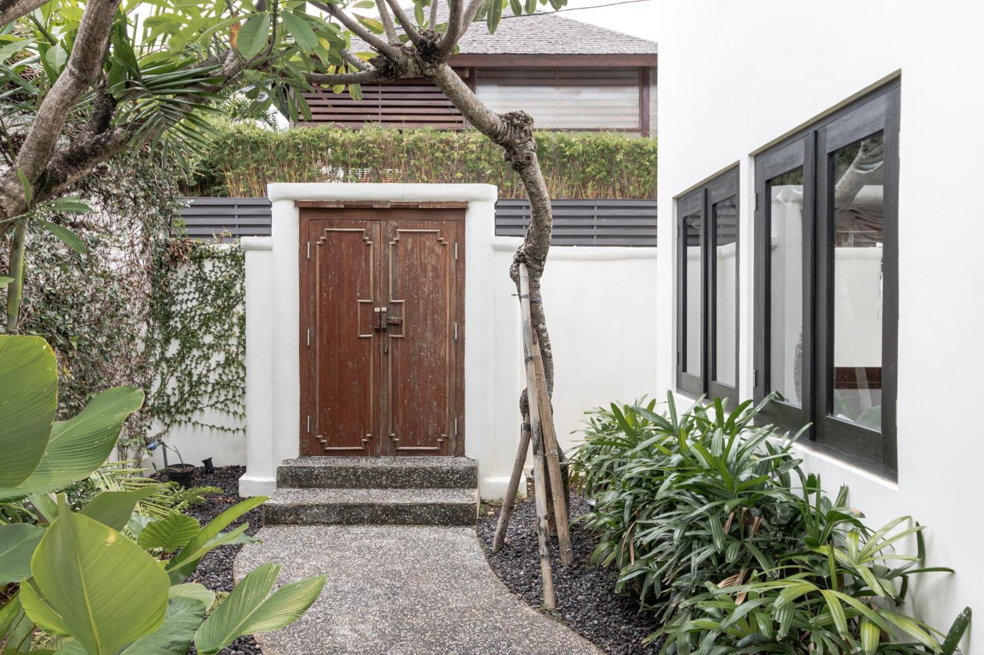 Happy Together By Kresna Hospitality Seminyak Exterior foto