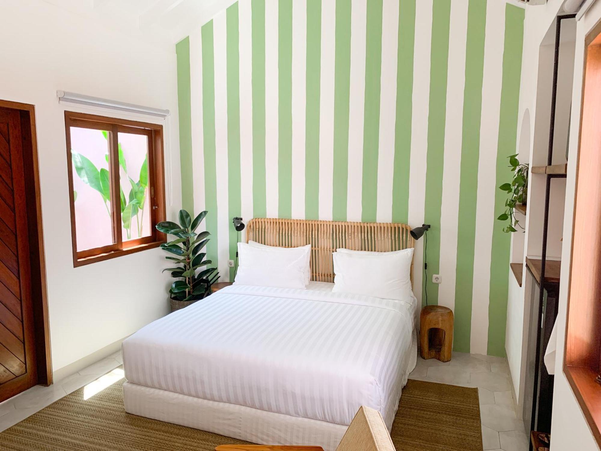 Happy Together By Kresna Hospitality Seminyak Exterior foto